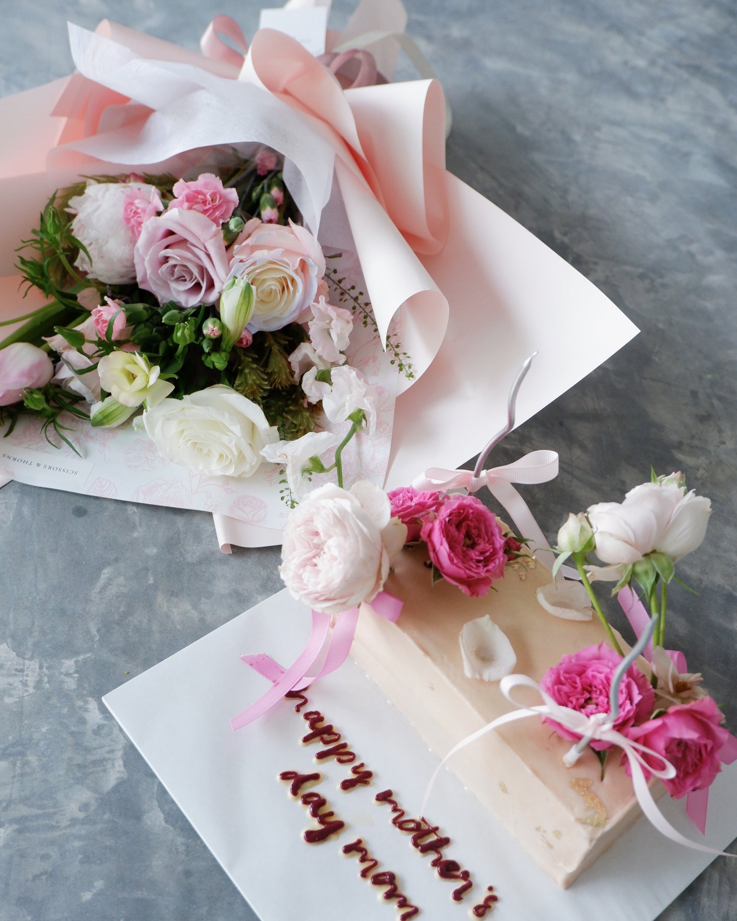 Scissors & Thorns x Layers.By | Mom I love you