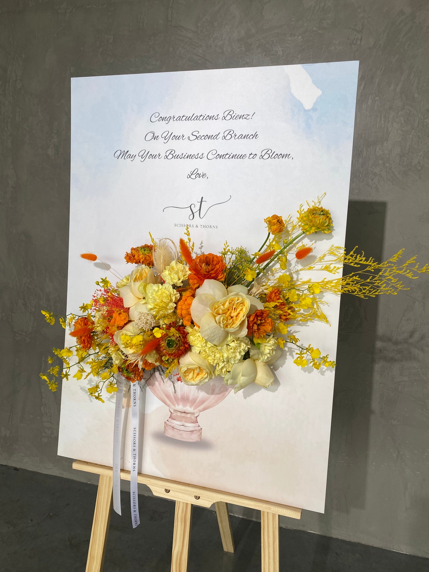 Sunburst Celebration Stand
