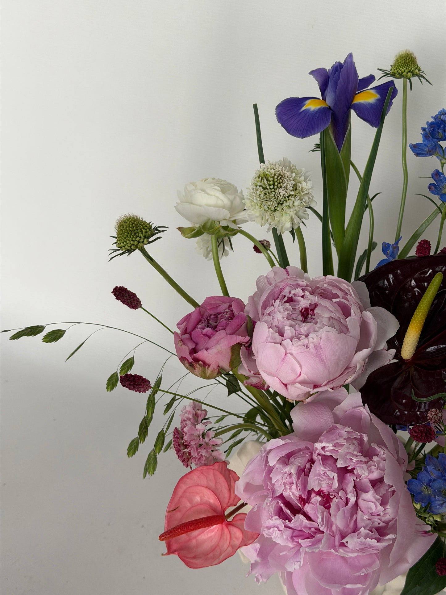 Omakase Peony Vase